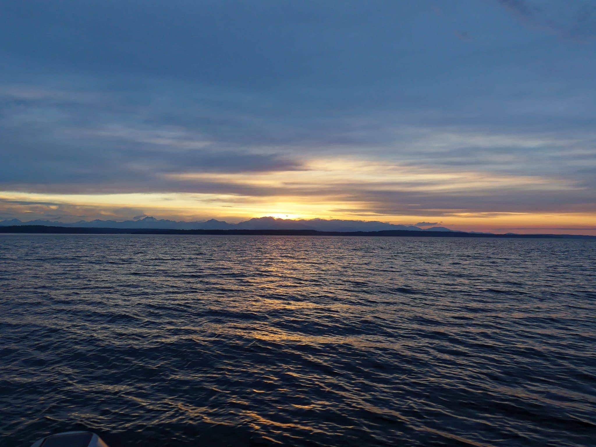 sun finally set over bainbridge island