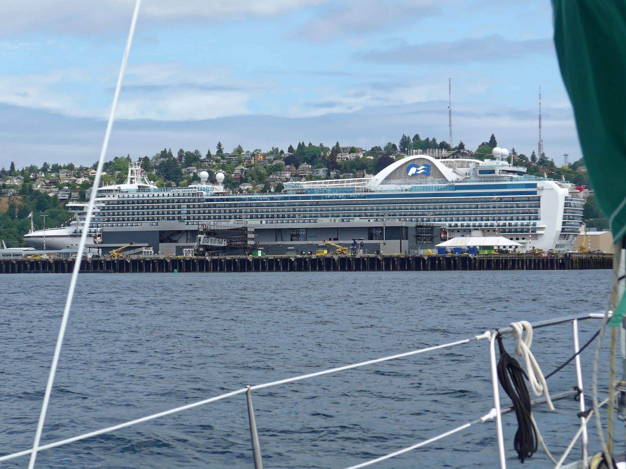 Cruise ships back already at Elliott Bay?