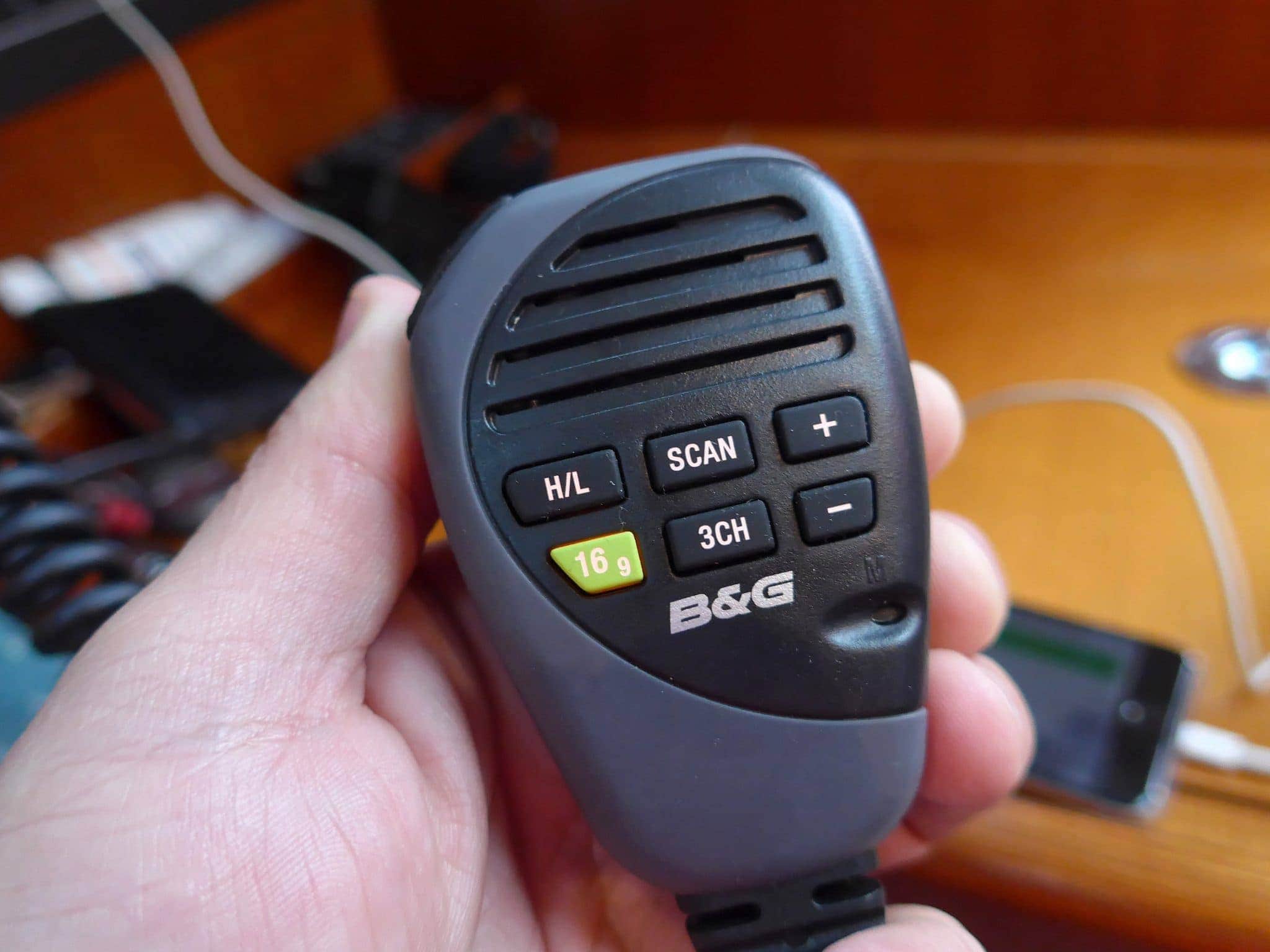 v50 vhf radio nmea 2000 network