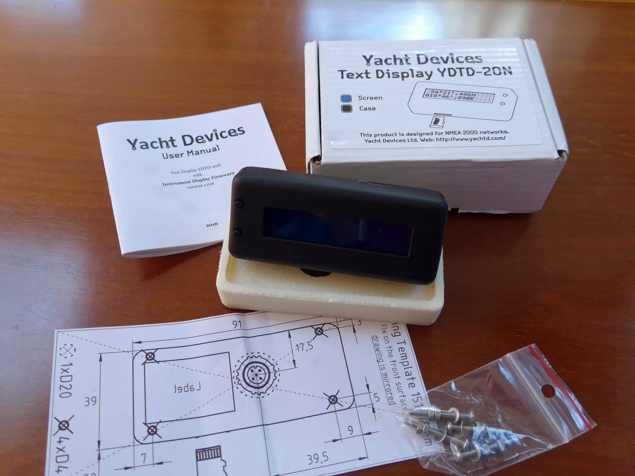 Yacht Devices Text Display packaging