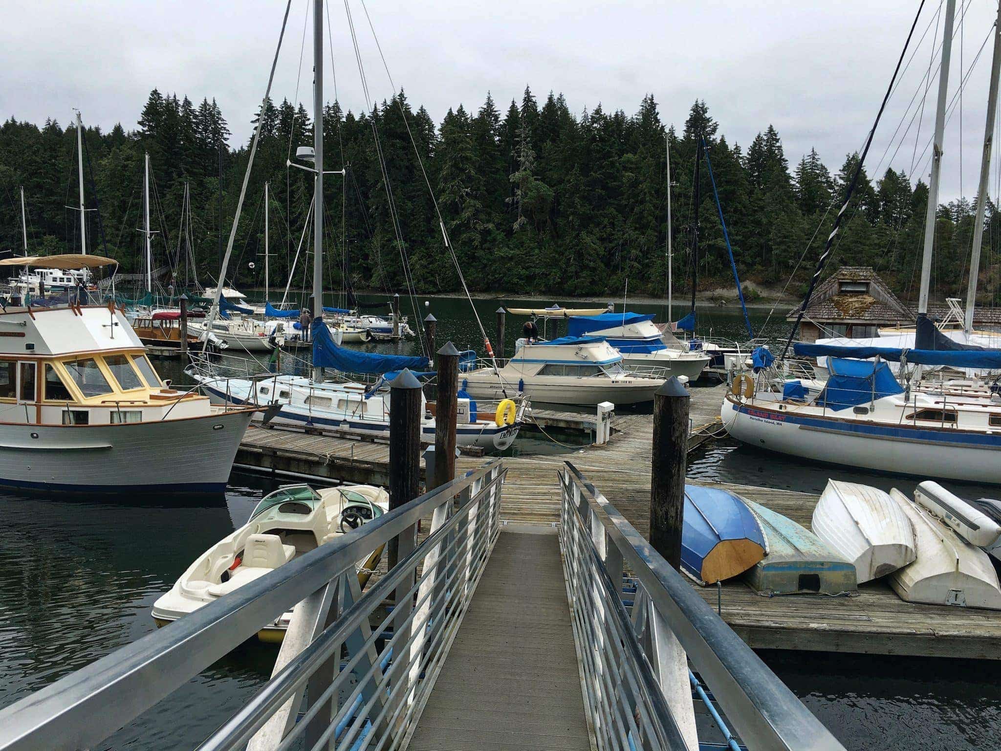 Jarrell Cove Marina docks