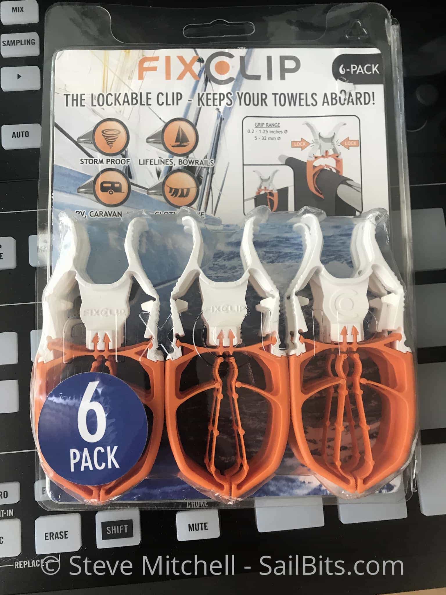Fix Clips packaging