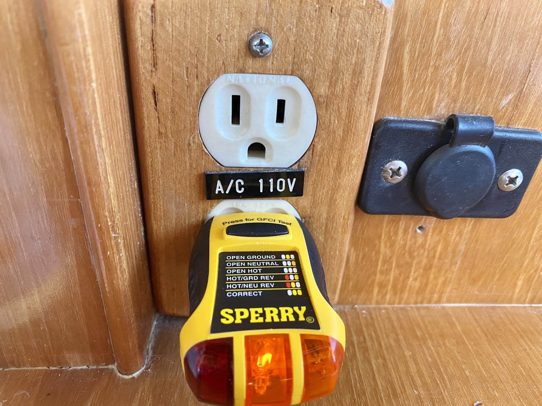 Isolating AC power