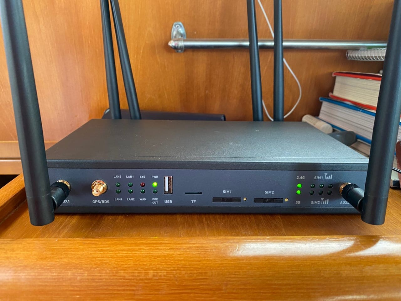 GL-X1200 Amarok Dual LTE router