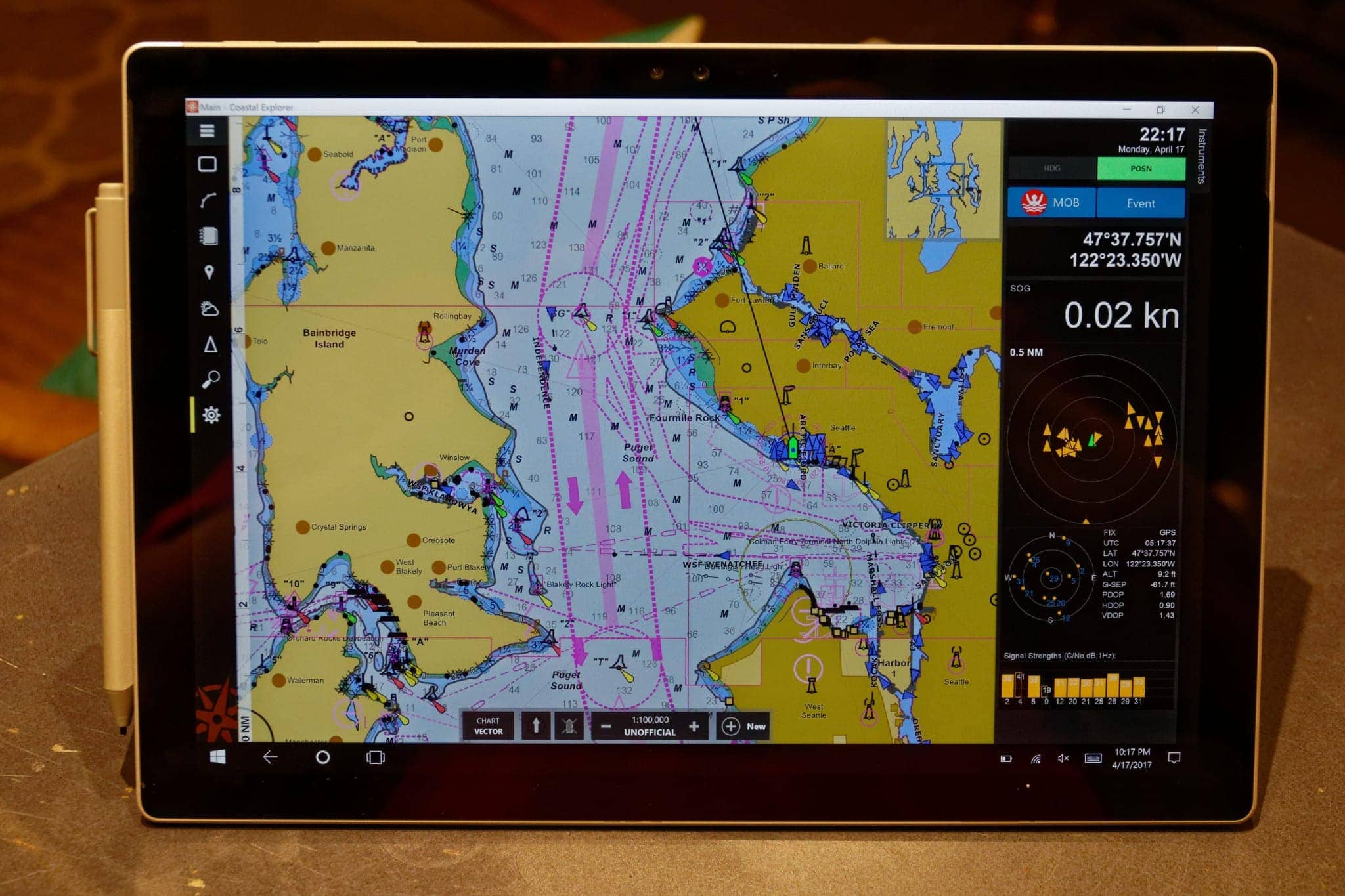 Surface Pro 4 is a great boat computer